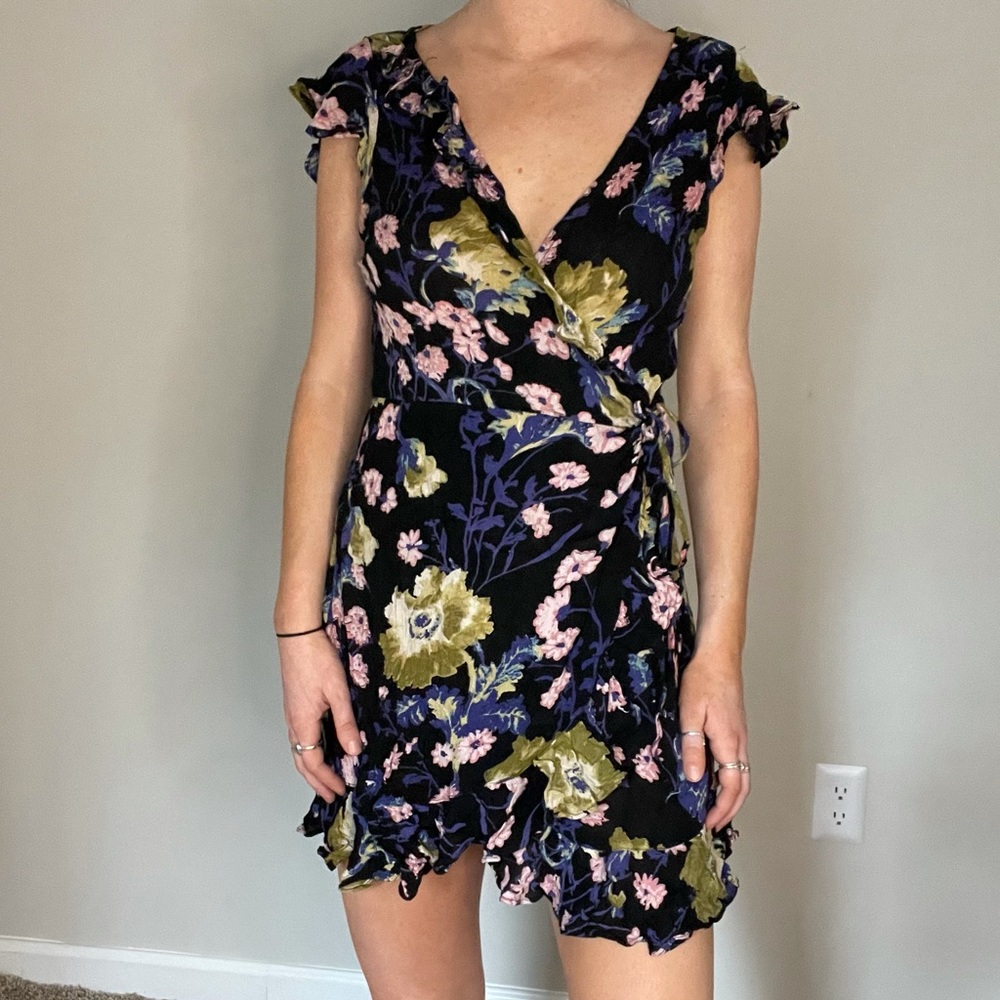 Kimchi Blue floral wrap around dress multicolor